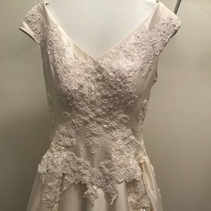 Jasmine Wedding dress